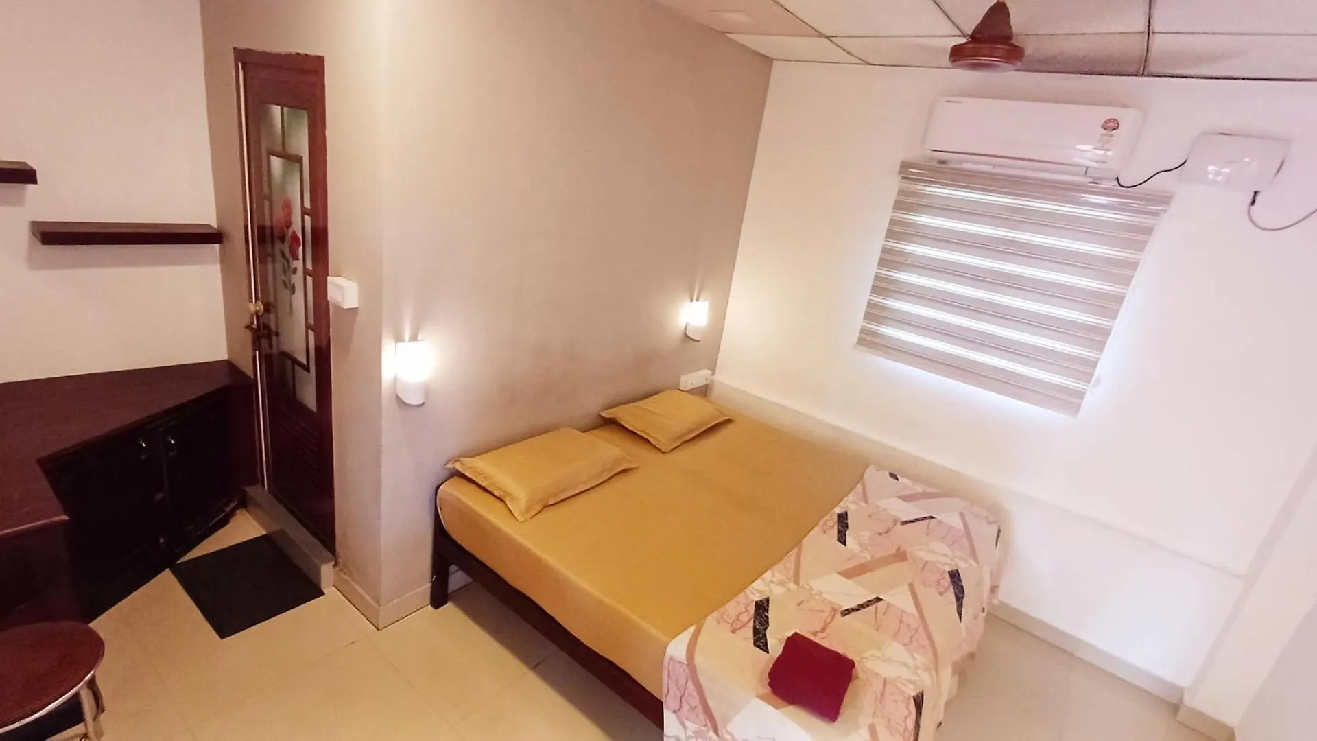 White Shore Beach Homestay Alappuzha
