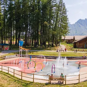 vue-panoramique-tout-confort-wifi-150m-pistes-commerces.fr-provencehotel.com/
